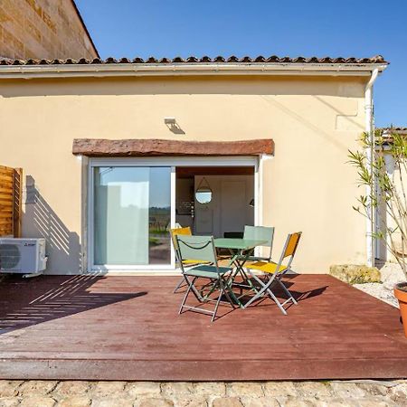 Guesthouse Les Maurins Saint-Sulpice-de-Faleyrens ภายนอก รูปภาพ