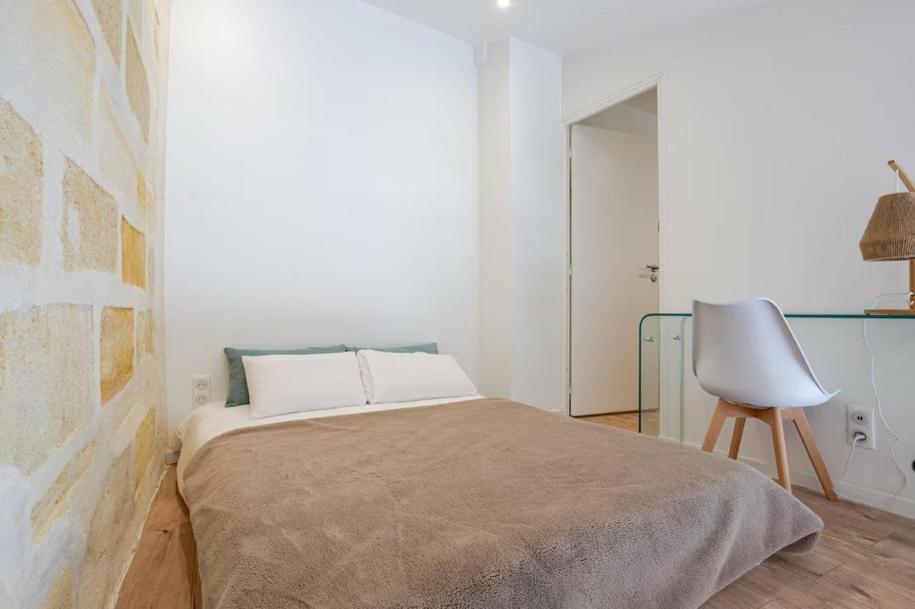 Guesthouse Les Maurins Saint-Sulpice-de-Faleyrens ภายนอก รูปภาพ